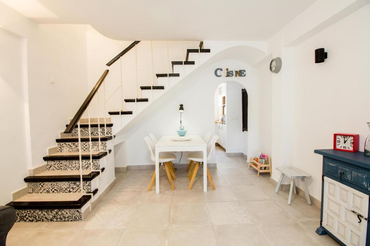 Perfectly Located Beachside Apartment In Elviria Marbella Kültér fotó
